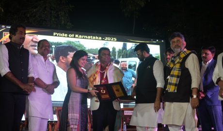 Mr. Sanjay G Hatti, Managing Director of Vagmine Water Homes and Nisarga Homes, receiving the 2025 Pride of Karnataka Achiever Award in association
